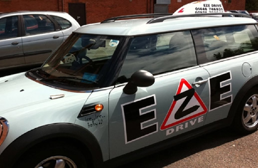 MAGNETIC CAR GRAPHICS